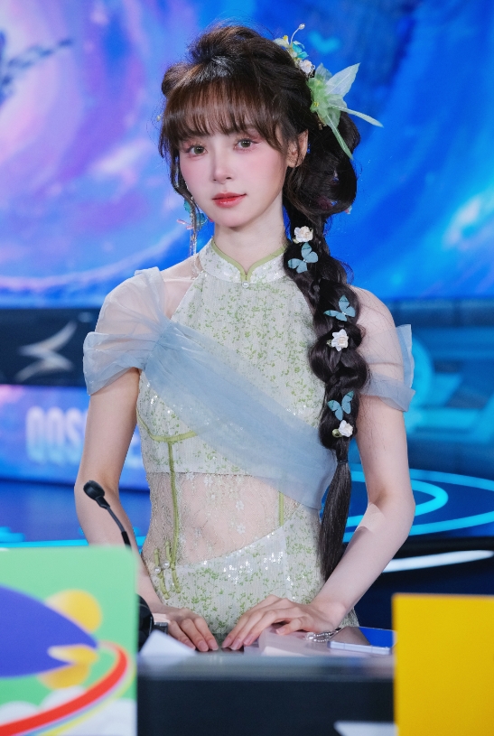 QQ飞车解说凉笙晒照：季后赛第一周返图
