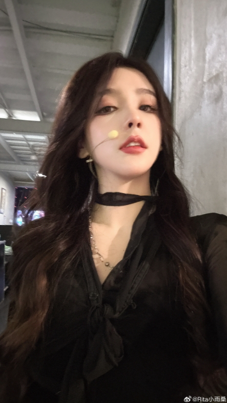 解说Rita晒照：是最近吃圆了的塔