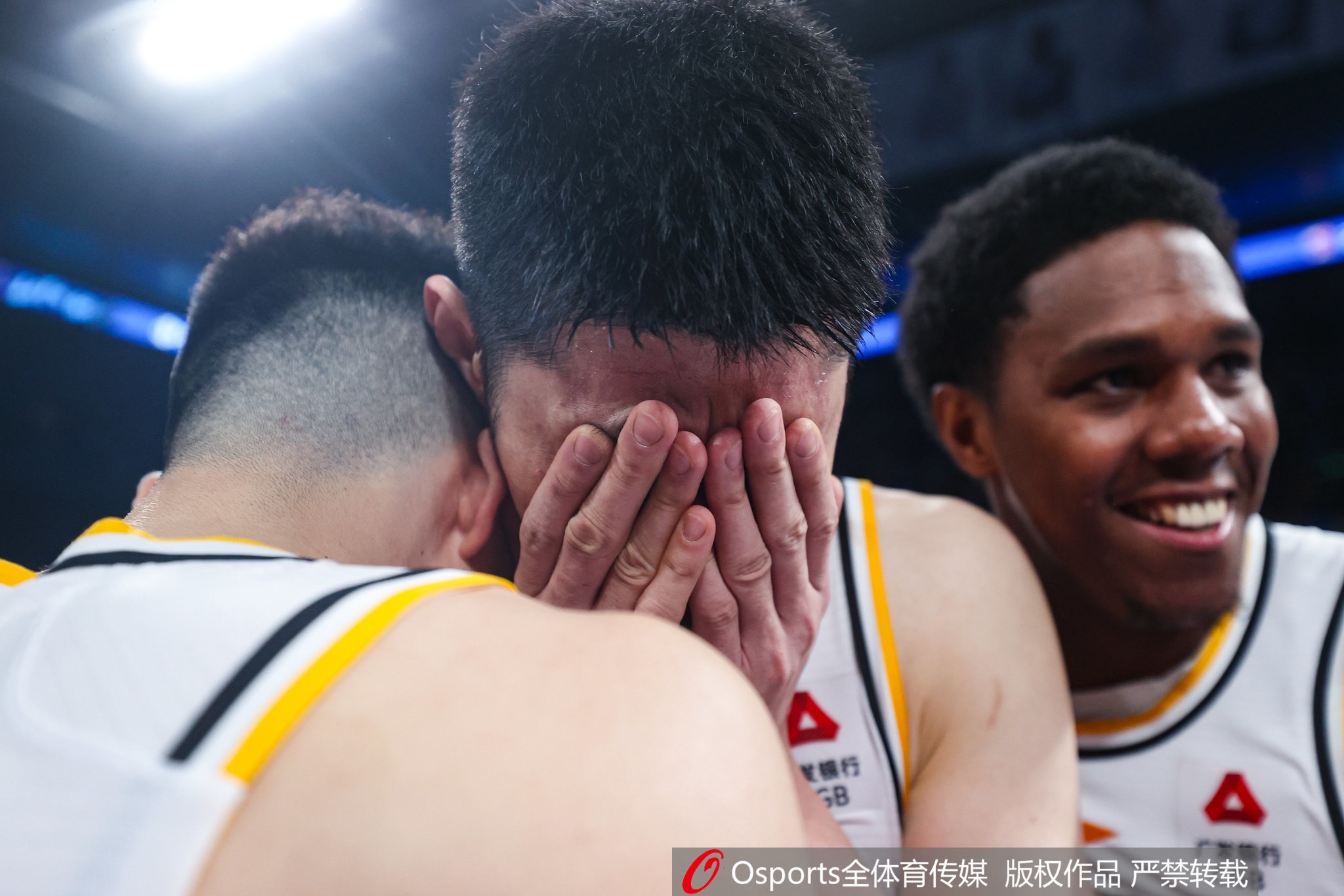 双喜💒胡金秋妻子更博：十年圆梦🏆属于我们五周年最好的礼物