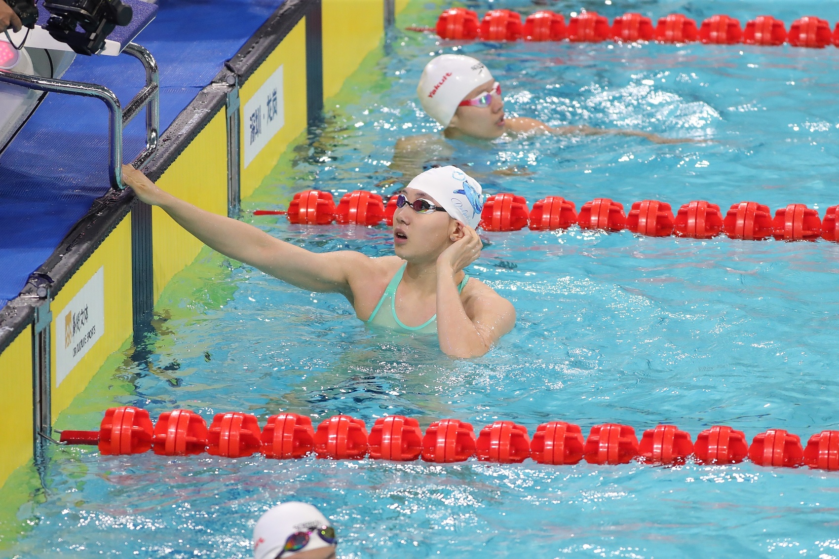太牛了👍12岁于子迪女子400m混合泳夺冠，此前曾夺200m蝶泳冠军