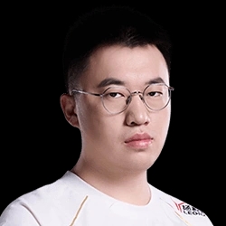 三阵真的很难评！直播吧最佳阵容中单评选：左手、奶油、小虎你选谁