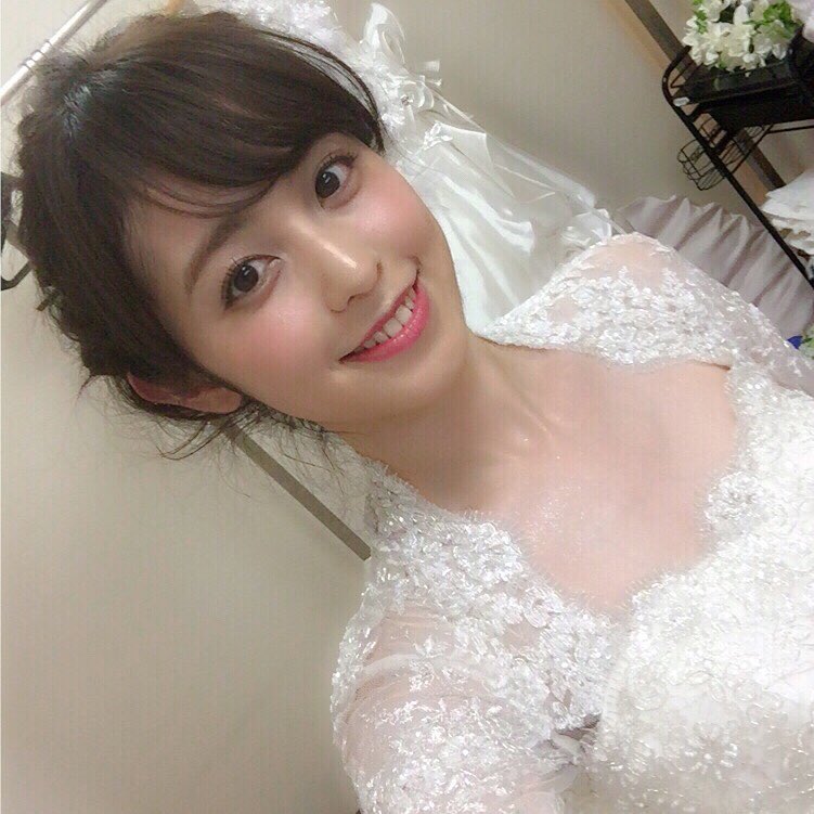😍渡边雄太妻子晒夫妻二人合照：结婚三周年快乐💐
