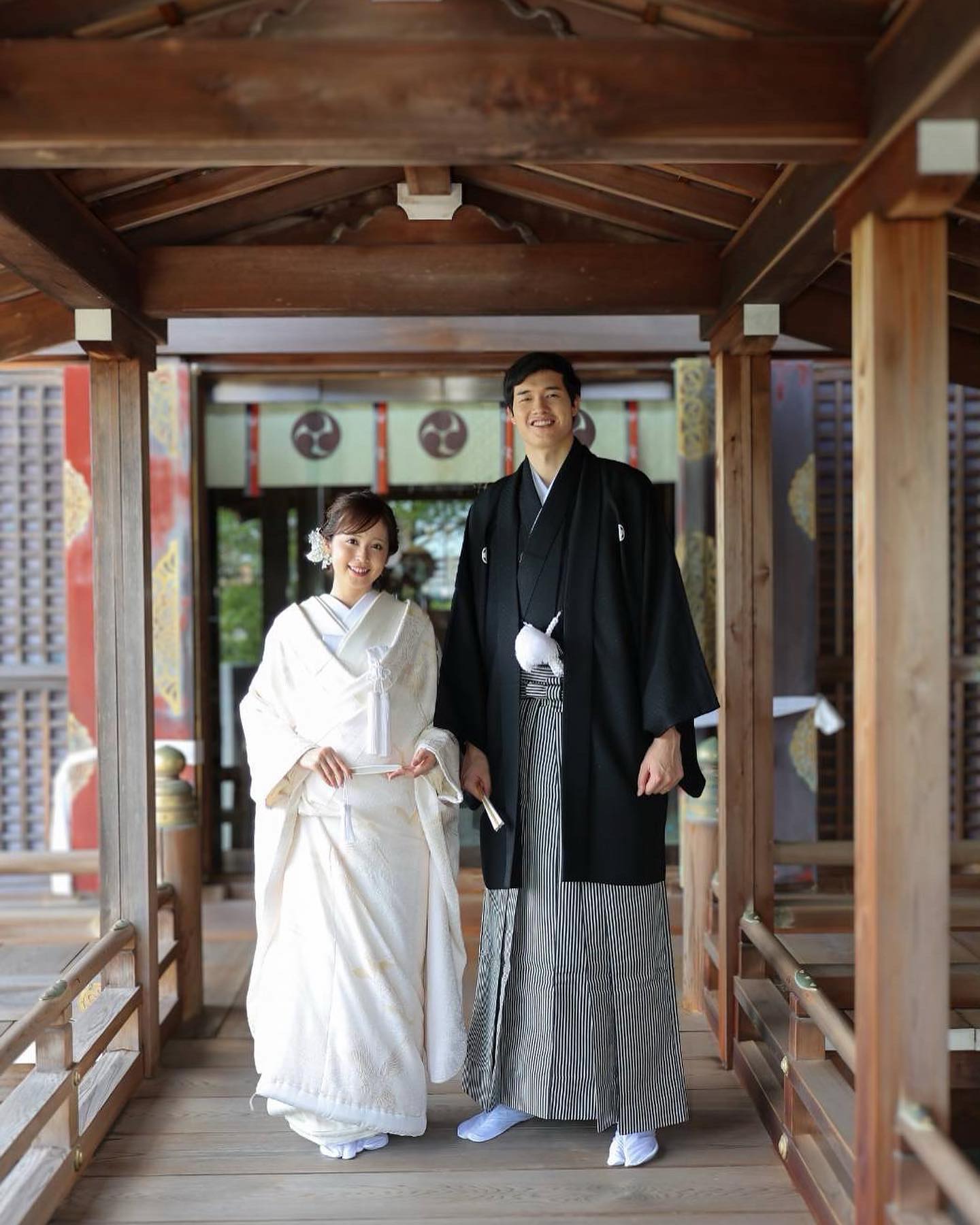 😍渡边雄太妻子晒夫妻二人合照：结婚三周年快乐💐