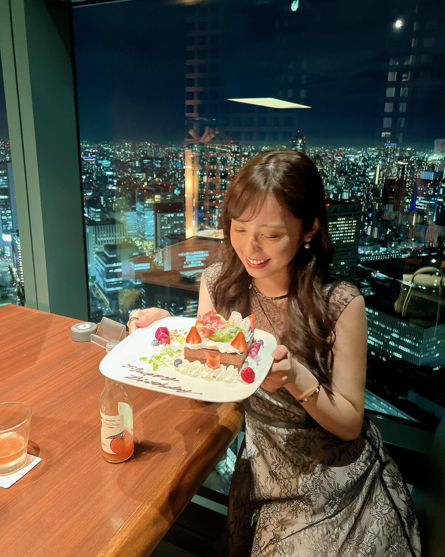 😍渡边雄太妻子晒夫妻二人合照：结婚三周年快乐💐