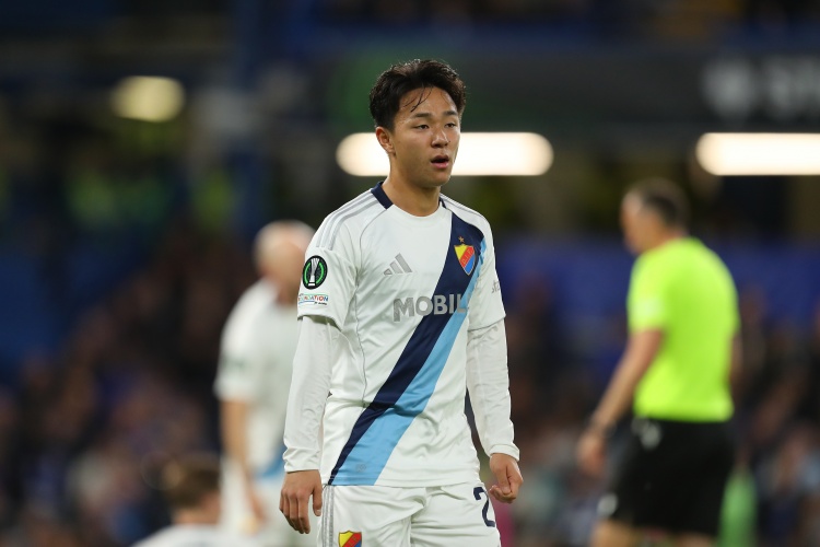 日媒：凯尔特人、巴黎和亚特兰大有意19岁日本左后卫小杉启太