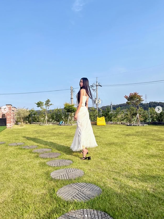韩版《完蛋美女》演员晒照：展示实力~