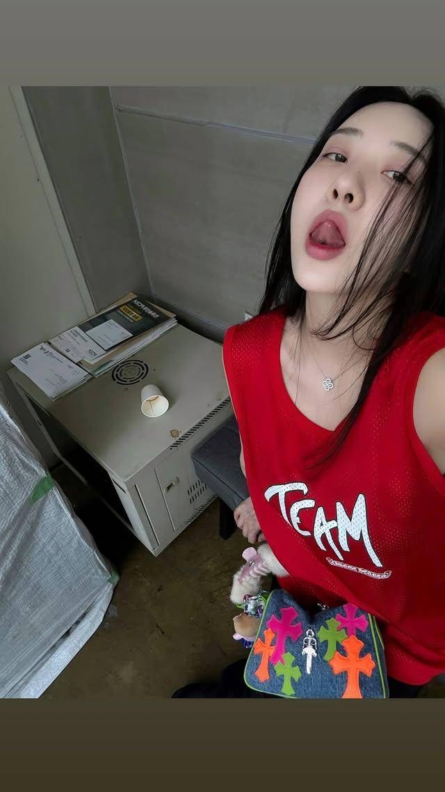 🥵《剑星》伊芙体模再放美图！伸舌头表情太诱惑