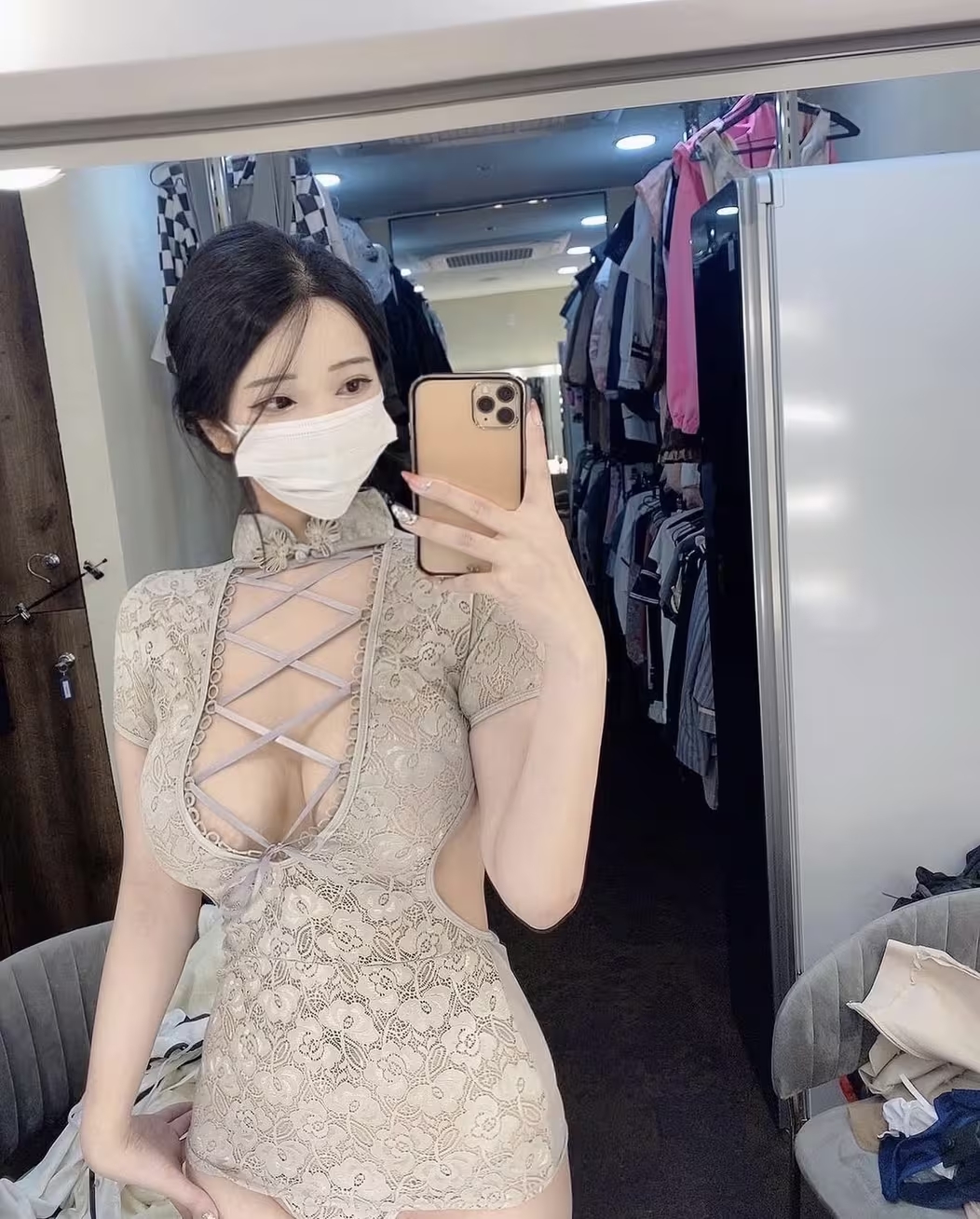 《剑星》幻影已经展示了很长时间！服装细节的恢复程度非常高