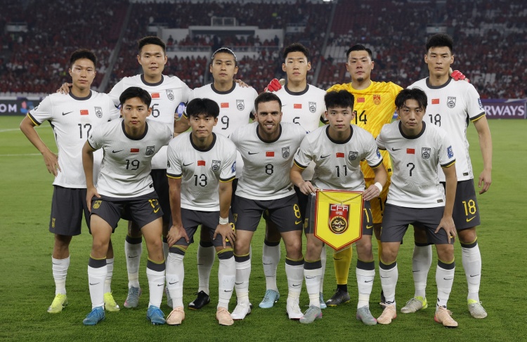进个球都难！国足上个世预赛进球还是1-3日本，此后312分钟不进球