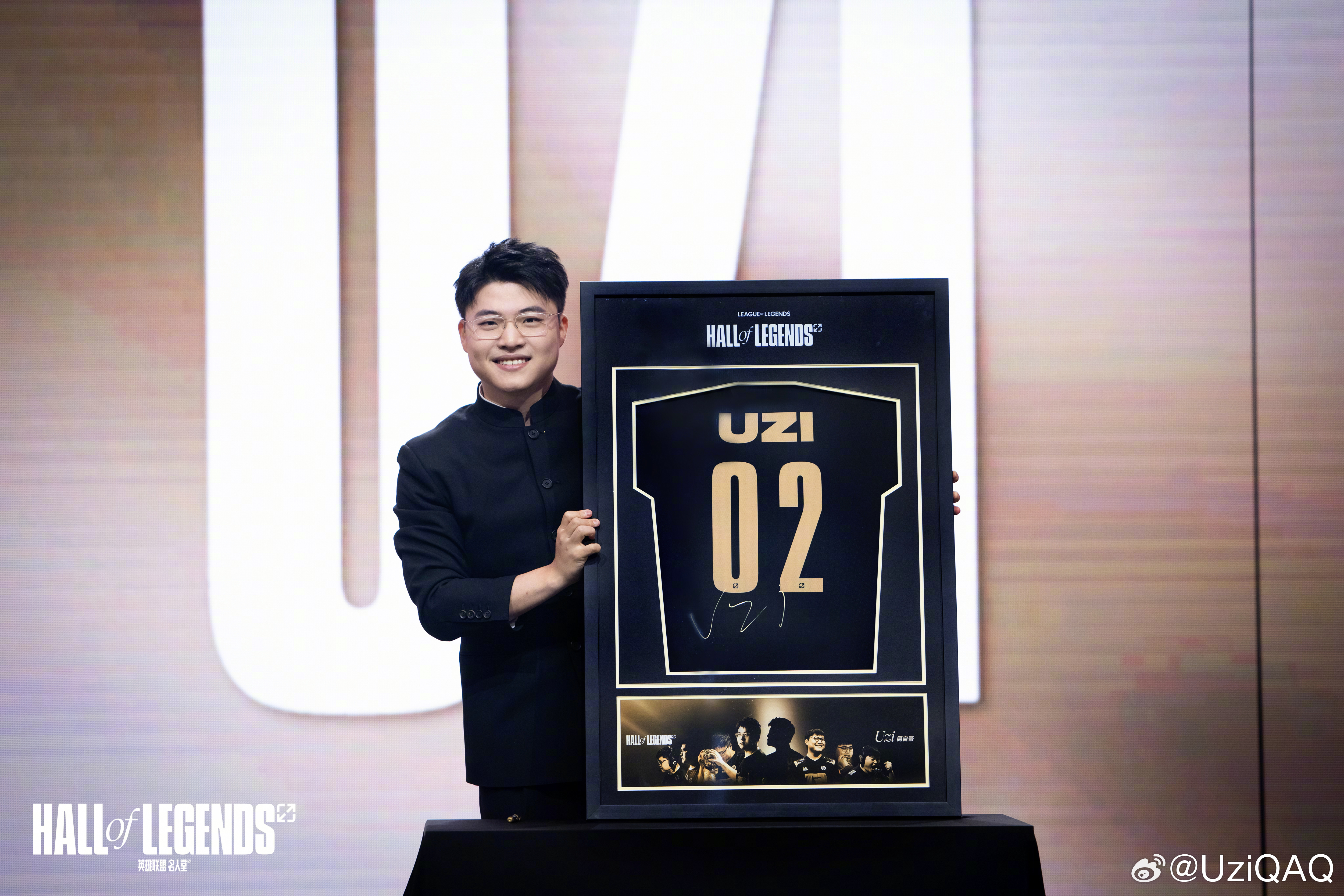 Uzi更博致谢：你们的每一份热爱和鼓励都是我前进的动力
