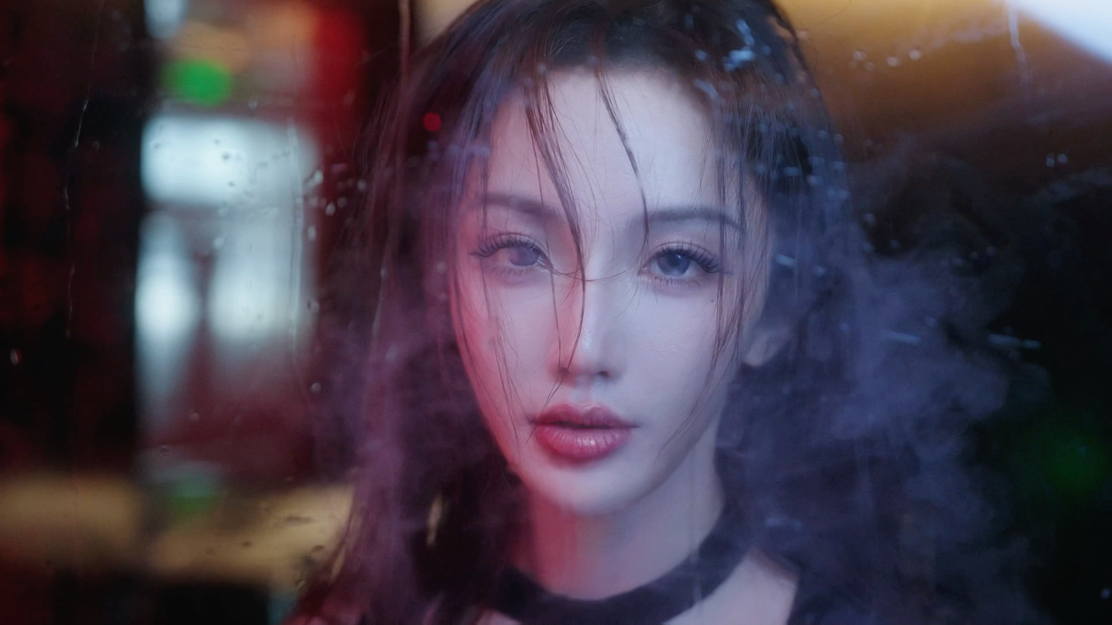 KPL女解说小鹿晒美照：又去锻炼了💪今天是核心爆炸的一天~