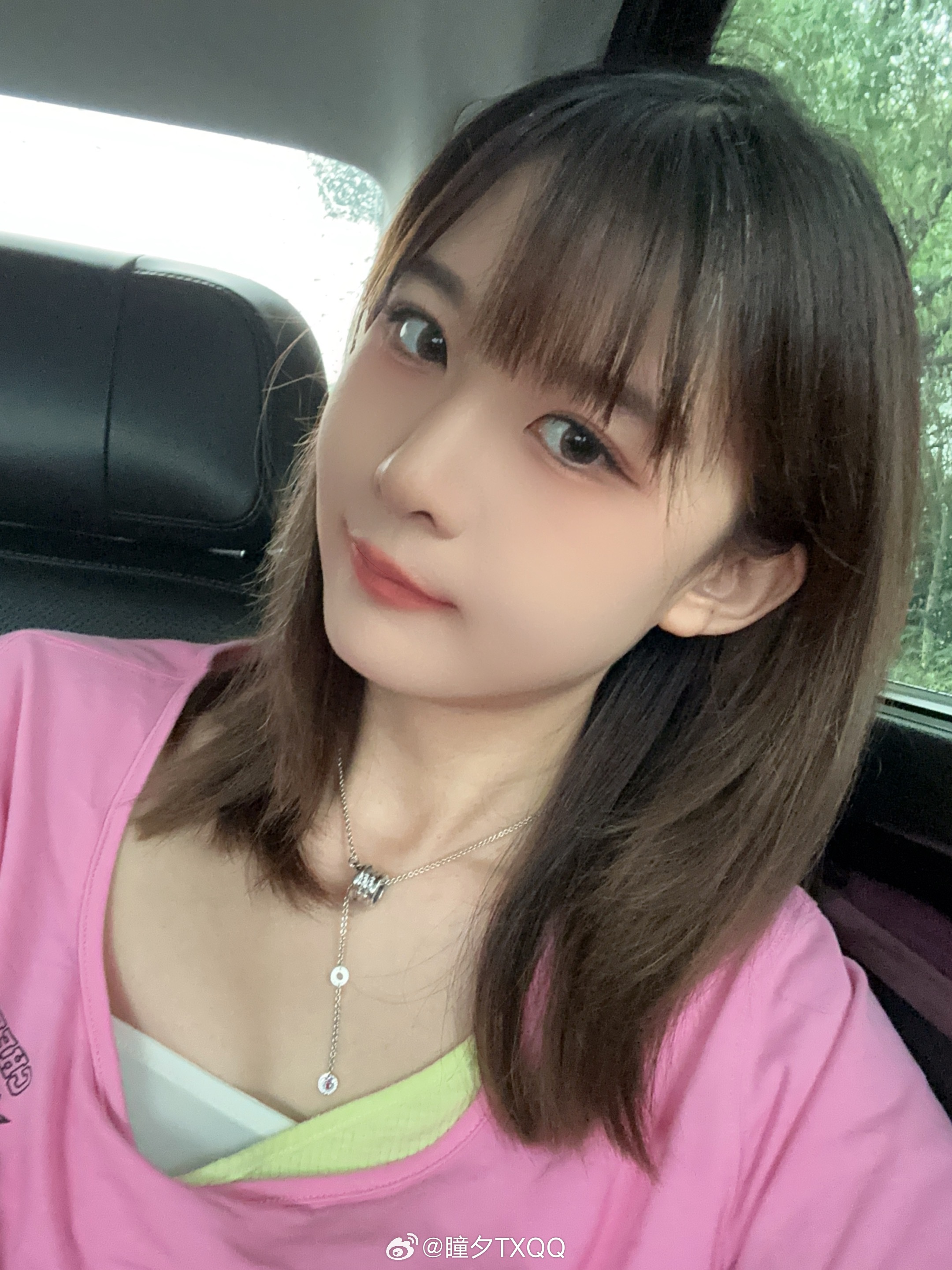 纯洁可爱！评论Tongxi发布了一张照片：三头发