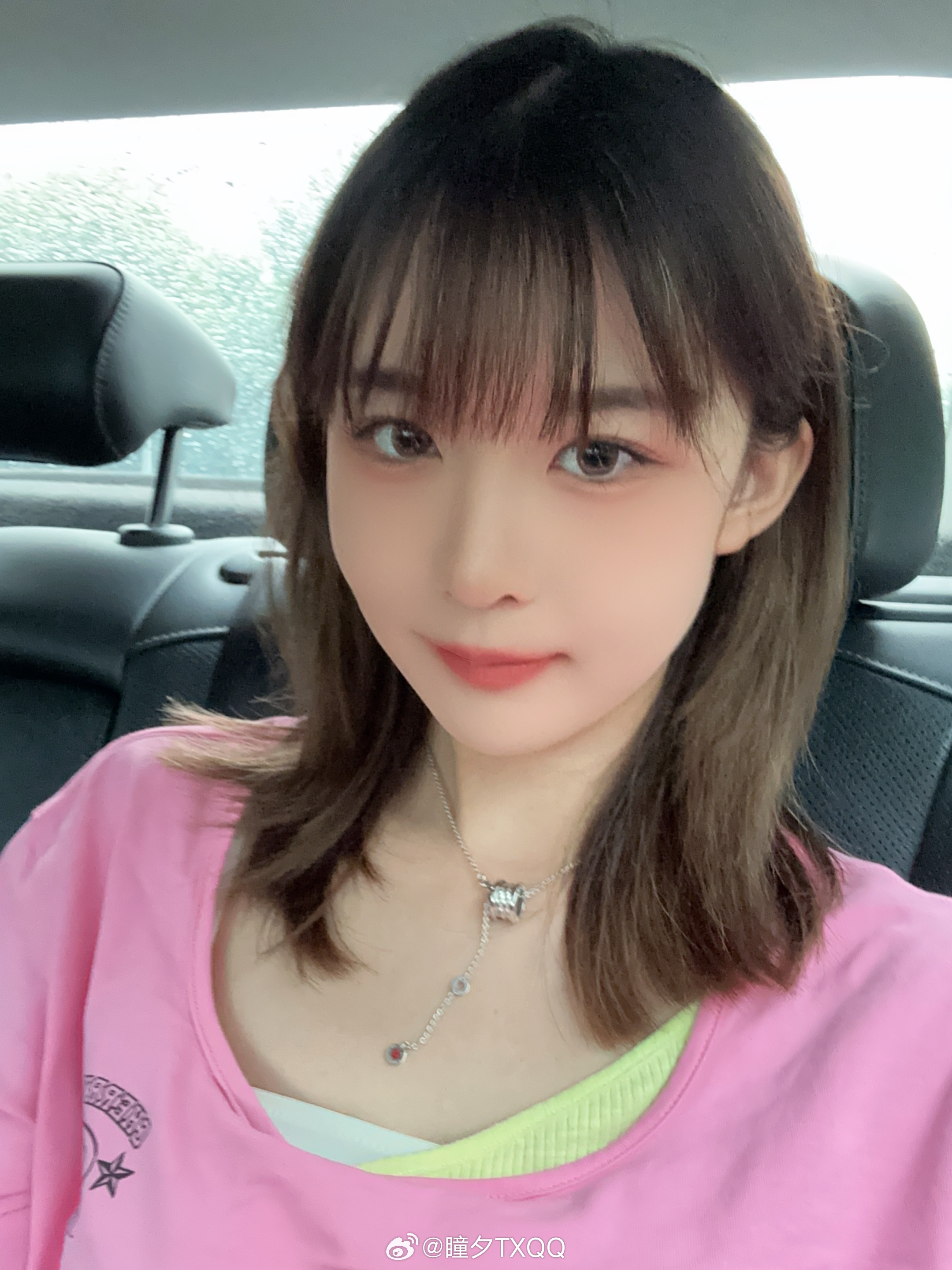 纯洁可爱！评论Tongxi发布了一张照片：三头发