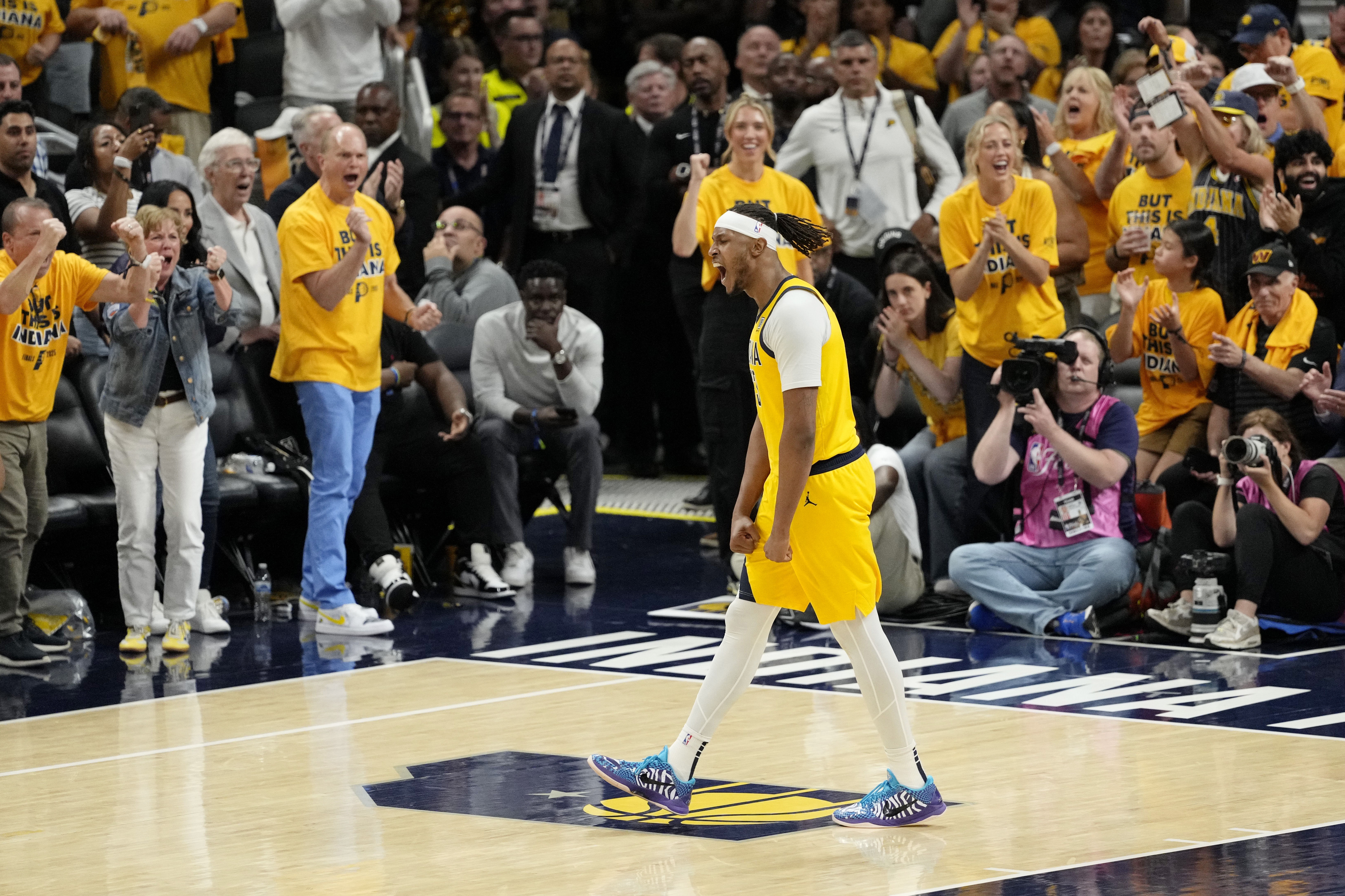 【NBA】️美记：预计特纳将以一份大合同回归步行者 谈判一直在进行(图1)