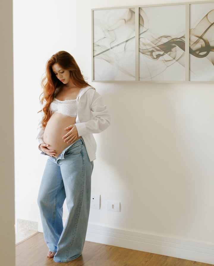 你小子真有福😍理查利森求婚女友成功，他们的孩子即将降生