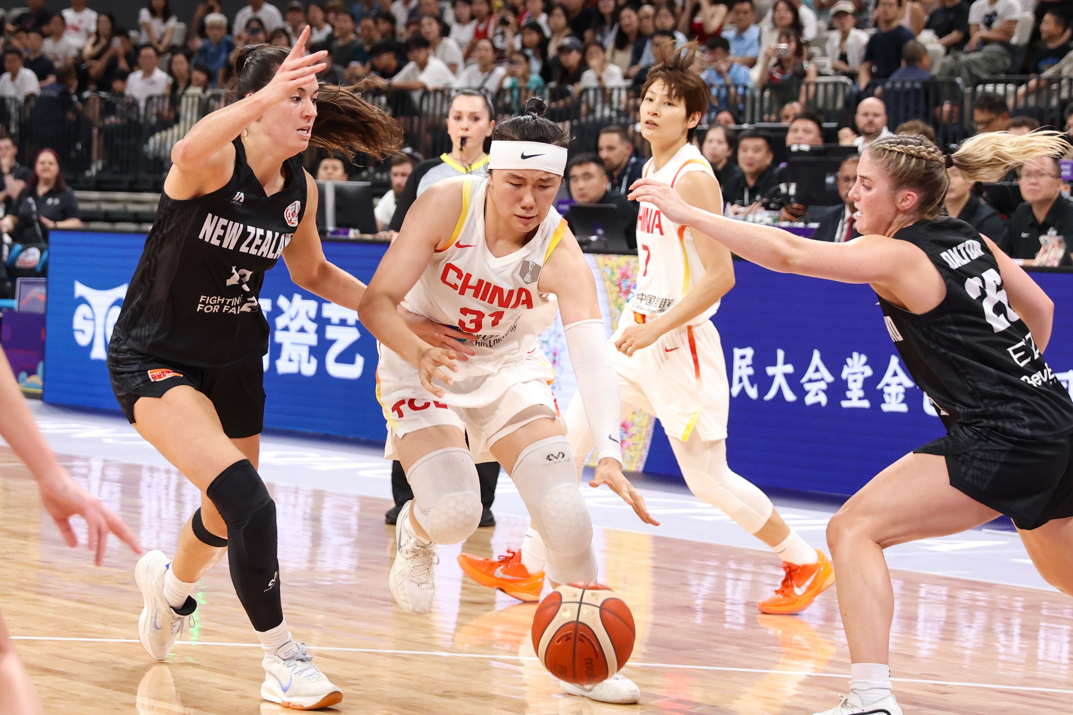 防守尖兵！賈賽琪送出5搶斷6中1拿到3分4板2助