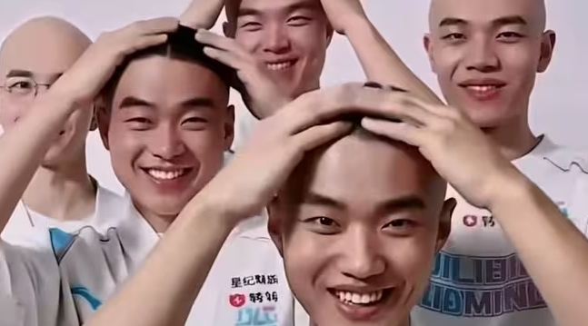 诶 怎么少一个