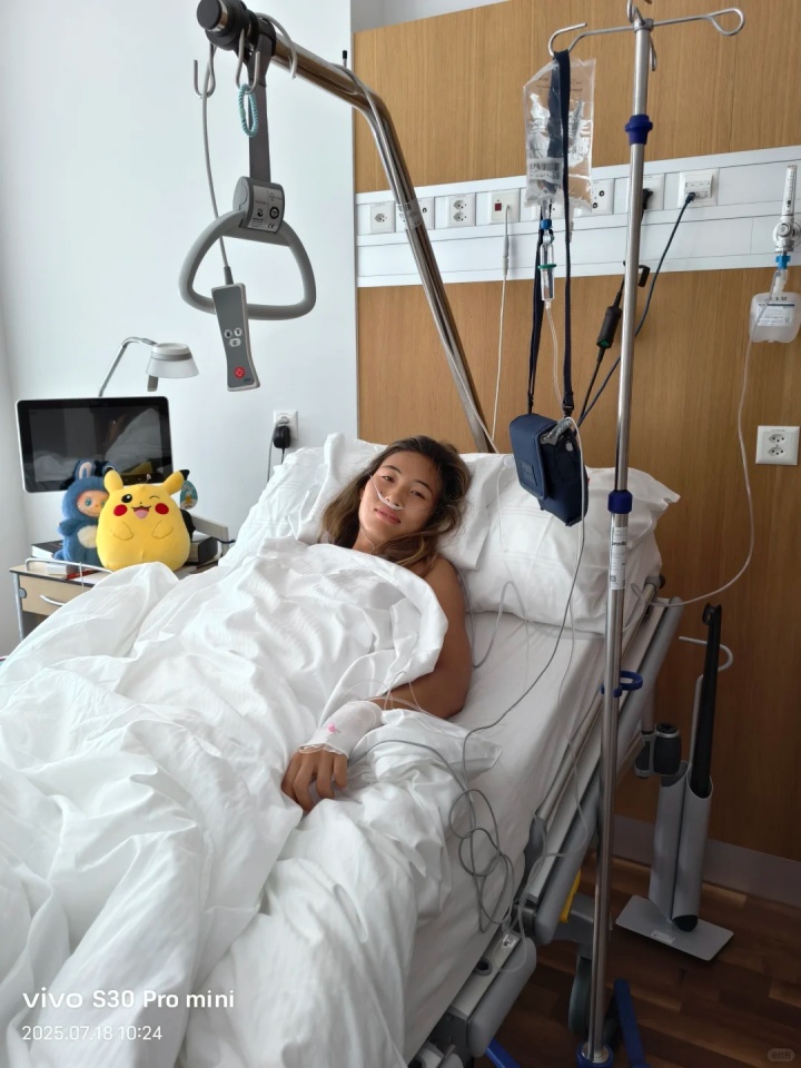 成功接受右肘手术！郑钦文：按下暂停为了更好归来我们赛场见