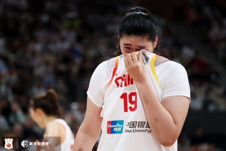 济南时报：中国女篮为何输给日本女篮防三分球不力赛前太自信