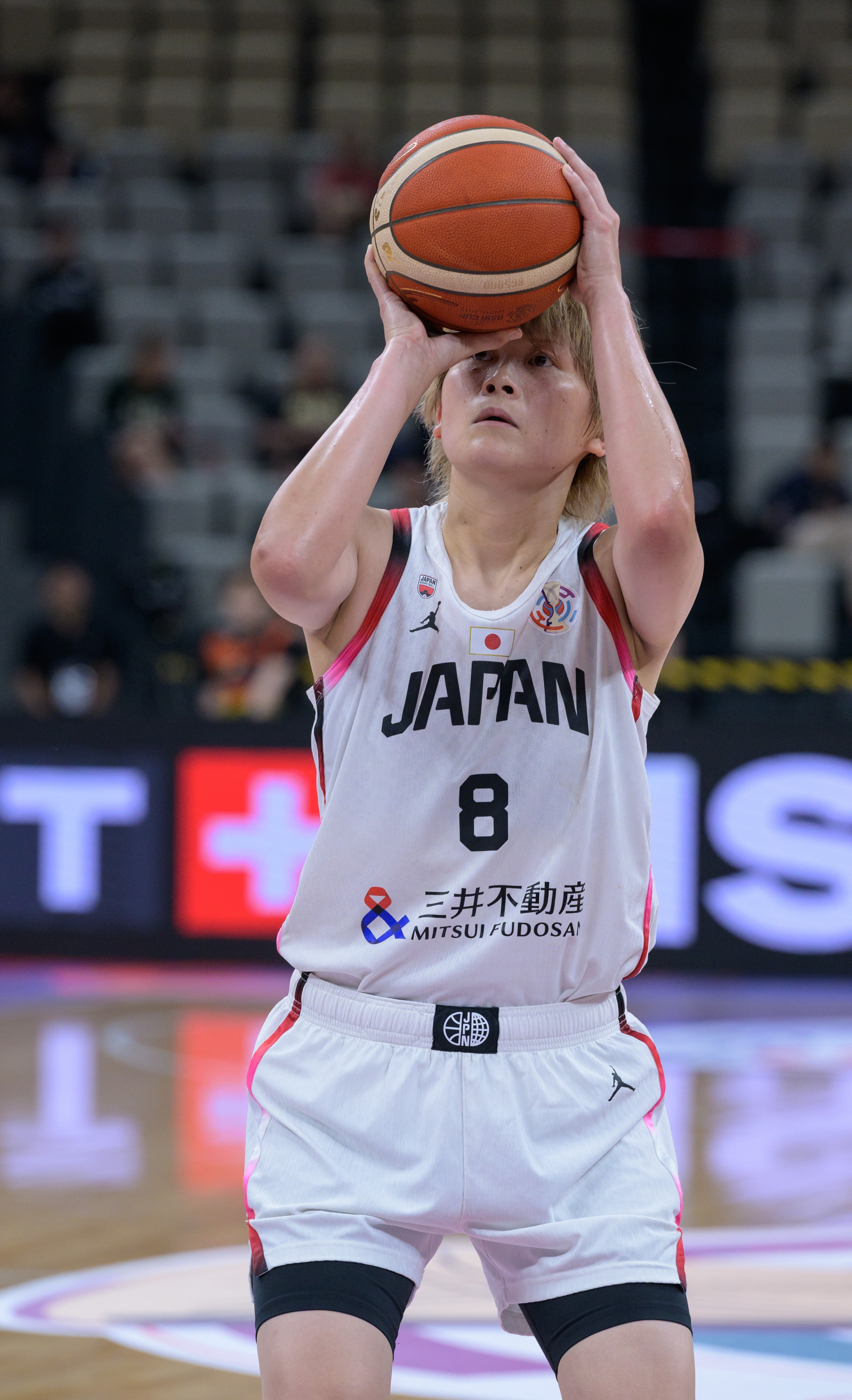 高田真希：击败中国女篮的关键是防守希望赢下接下来的决赛