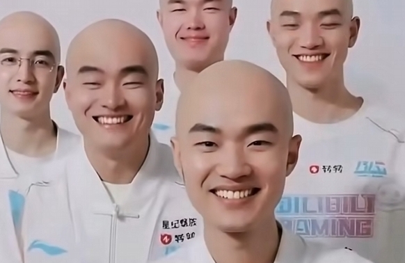 吧友们觉得，是什么原因，让BLG变成现在人人喊打，输比赛满屏“爽”？