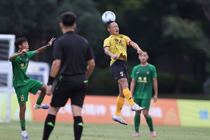 中青赛U13组收官 恒大足校点球决胜捧杯