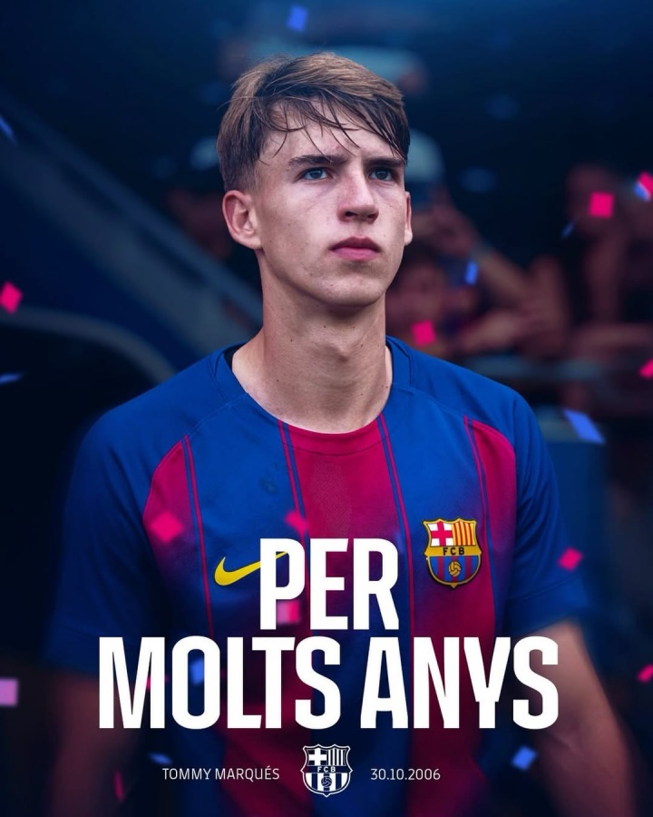 罗马诺:巴萨19岁中场马克斯随一线队训练,弗里克希望他填补空缺