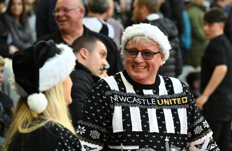 【值得一看】球迷协会炮轰英超:节礼日就一场曼联vs纽卡,赛程