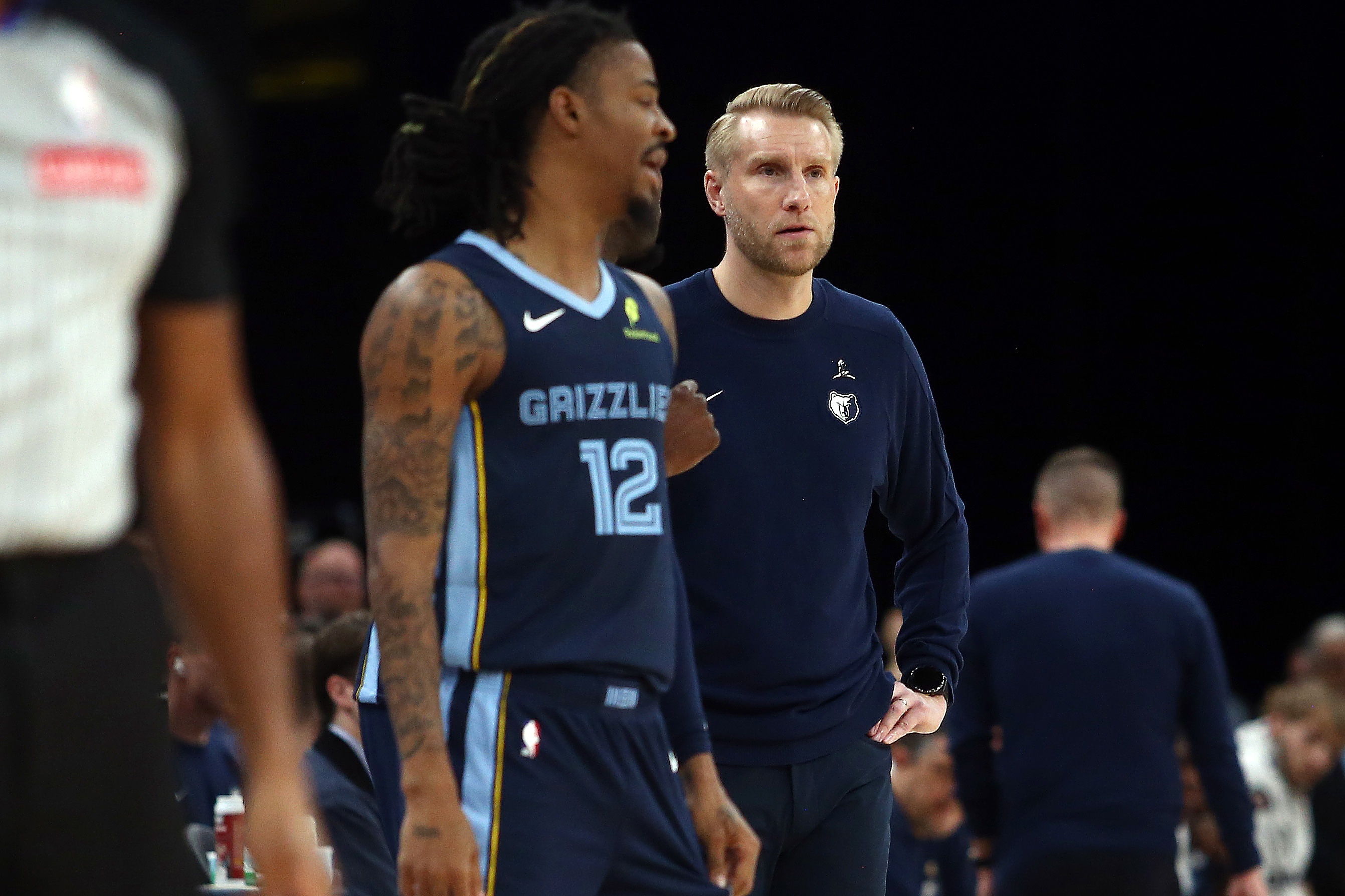 [球迷报道]和教练组沟通了吗？莫兰特：你不是已经问过他们了吗