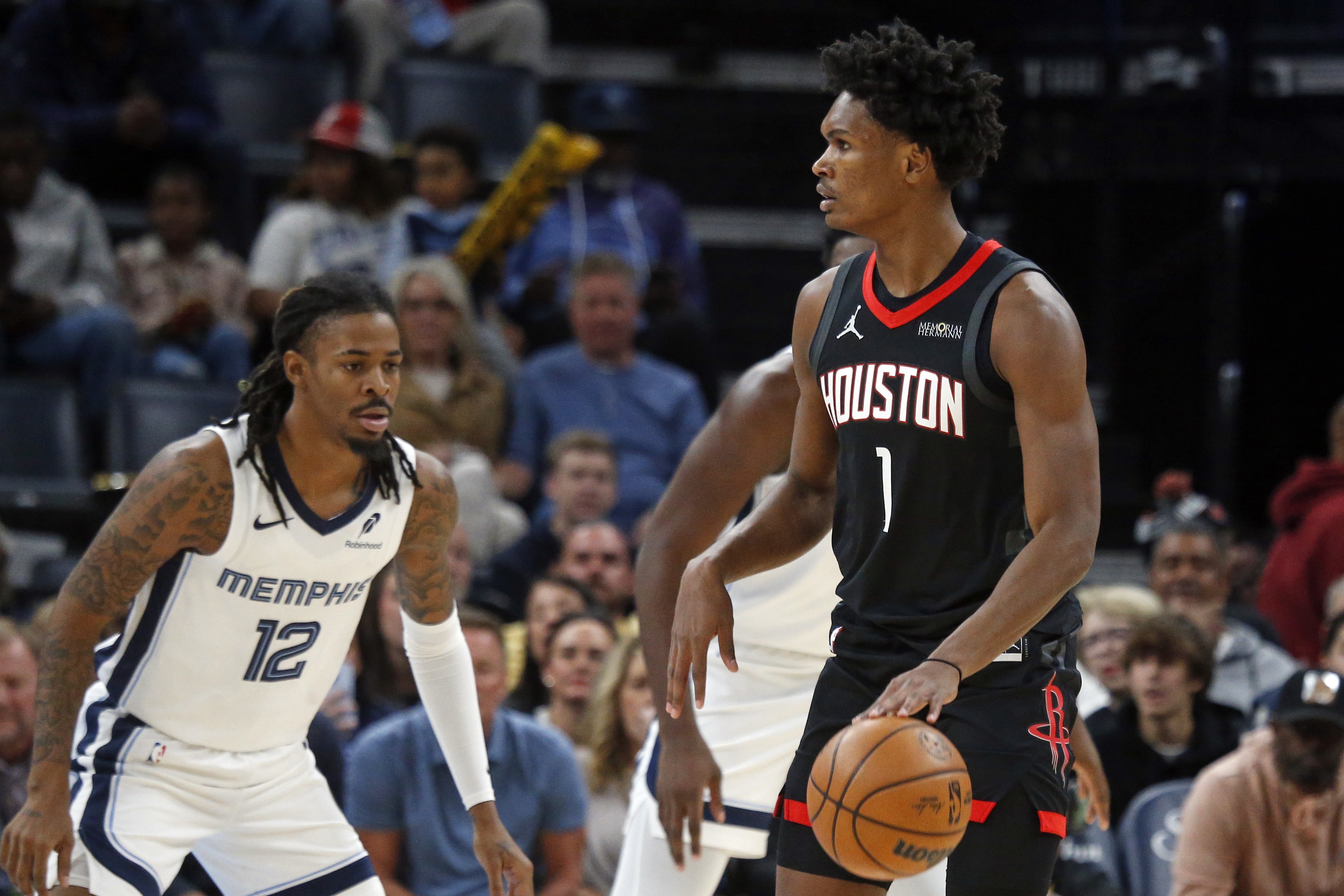 [体育热点]阿门：⭐我打控卫✨试着不去想太多 我要做好球队需