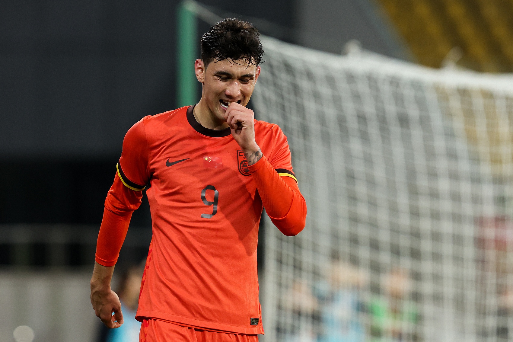 U22国足热身4-0中国香港，拜合拉木、朱鹏宇、鲍盛鑫、向余望破门