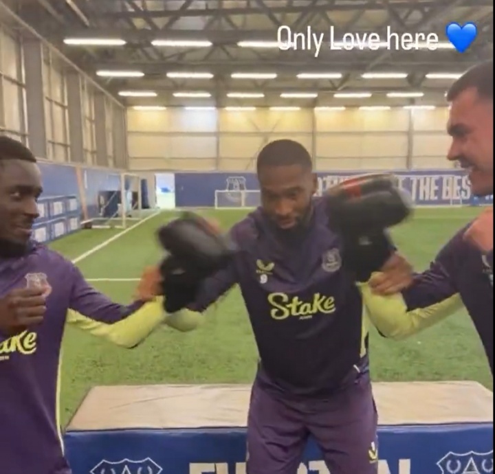 【QY球友会】早报:葡萄牙U17世界杯夺冠 利物浦仍然坚定支持斯洛特