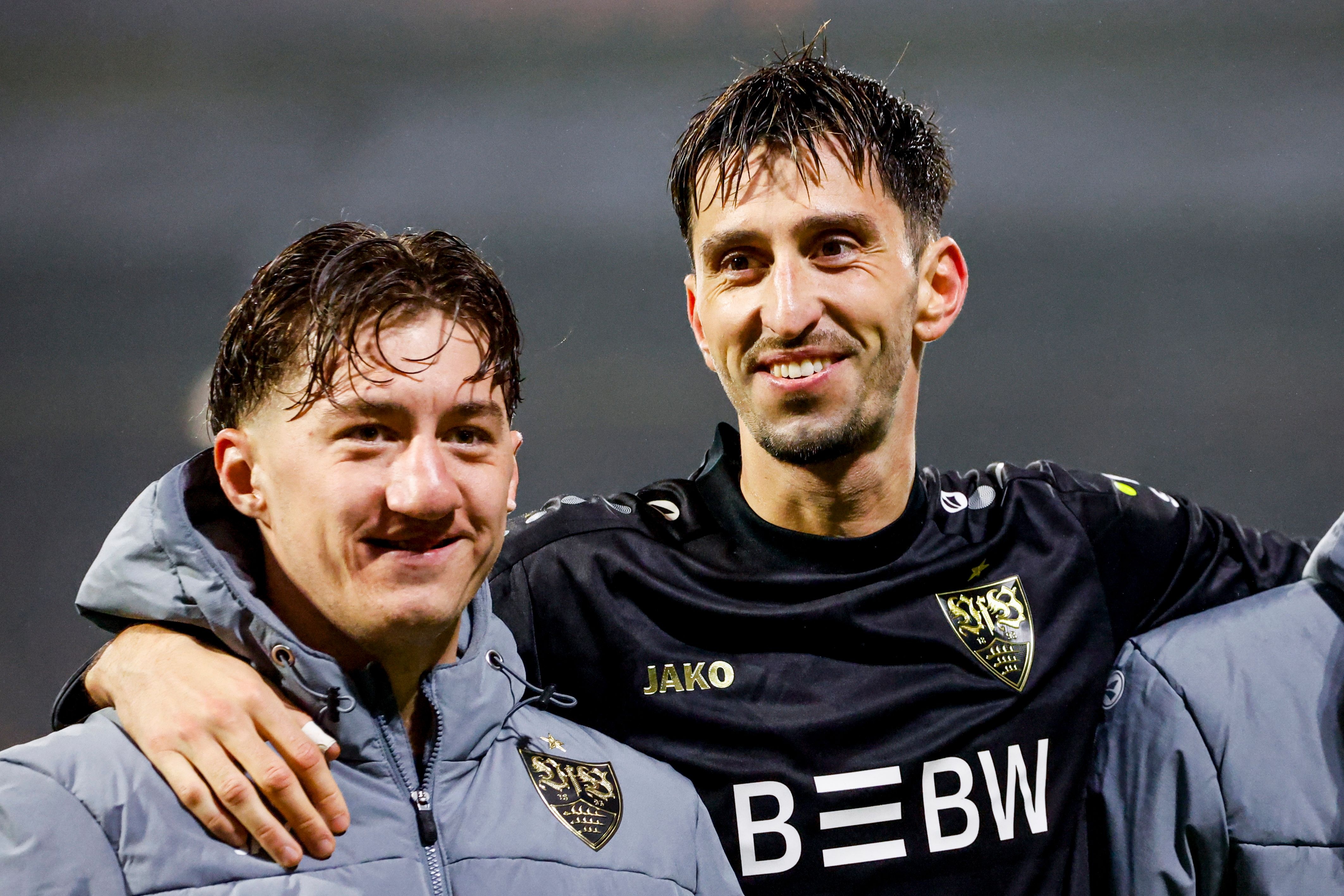 患有畸形鼻！前进之鹰球员赛中嘲讽斯蒂勒鼻子形状，引发双方冲突