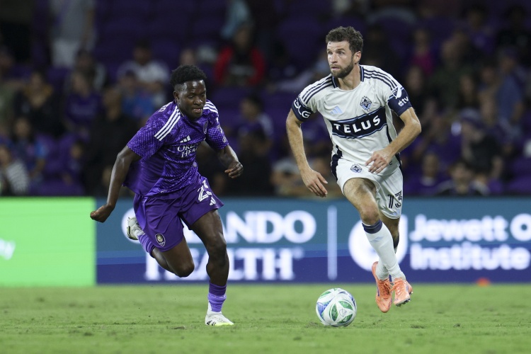 图片报：如果温哥华白浪夺冠穆勒将获得30万欧，奖金和在拜仁一样