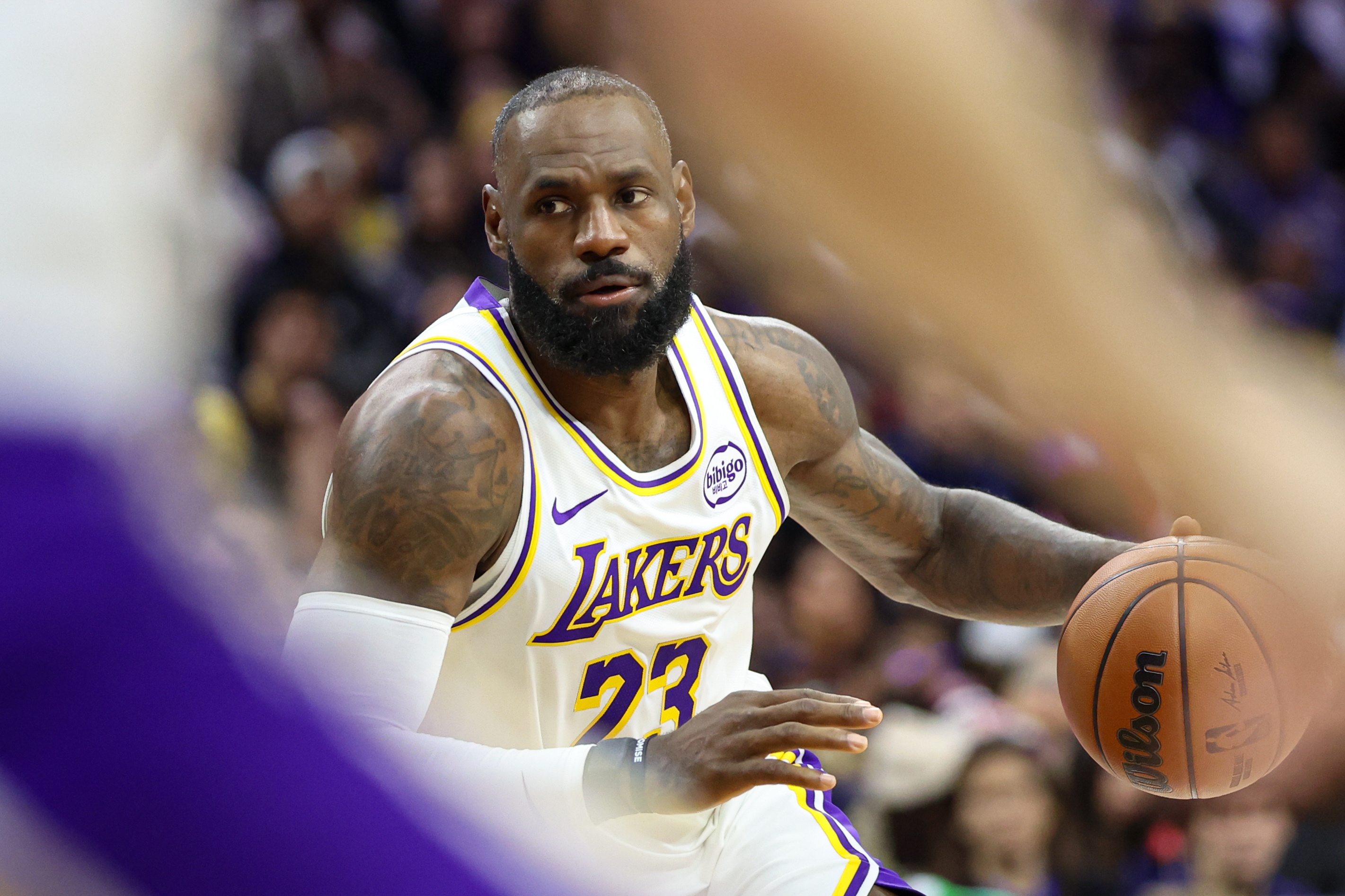 【赛程更新】詹姆斯：费城球迷除了主队谁都不在❕乎&我尊重这点 我在这打23年了(图1)