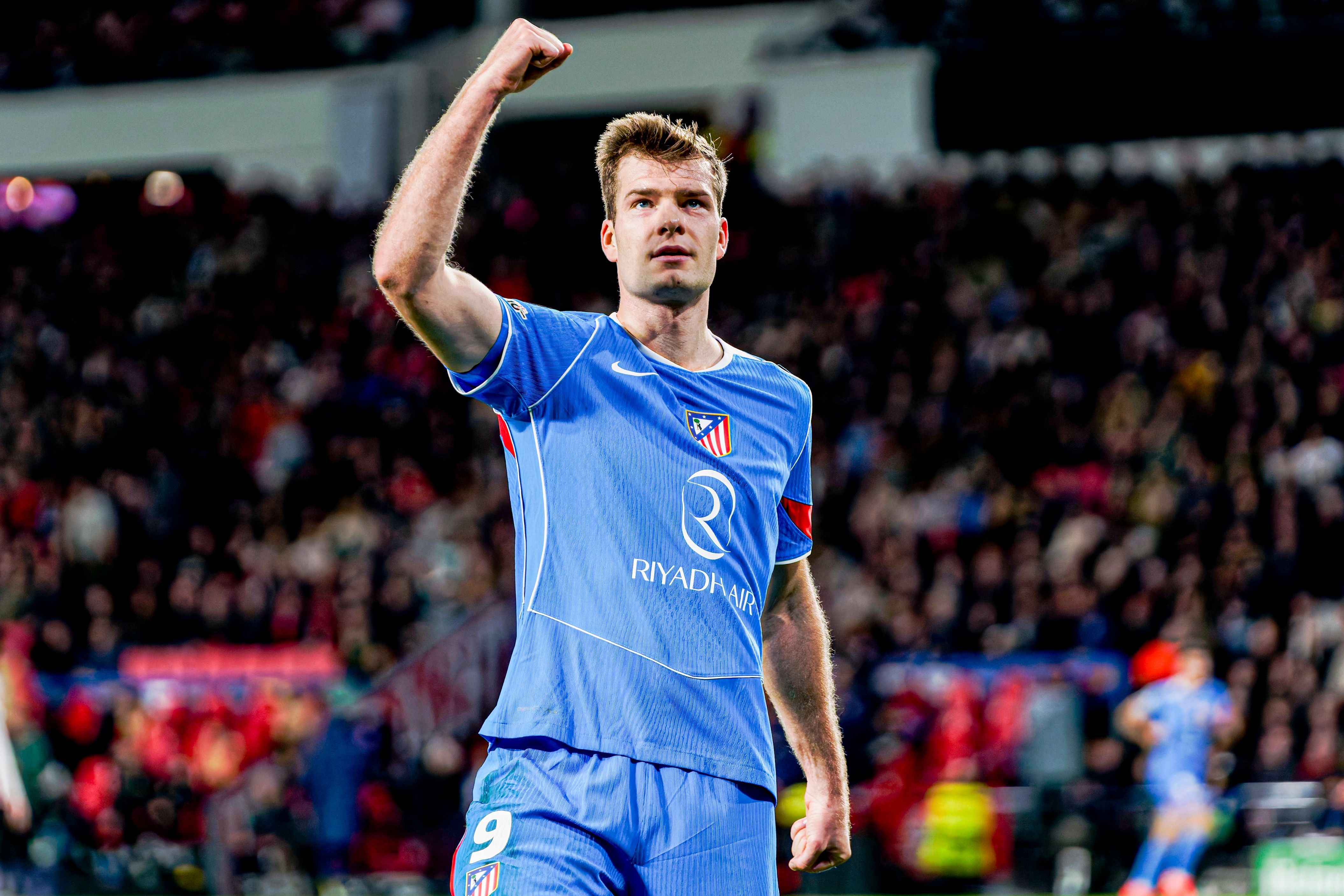 [体育趣闻]土媒：费✌️内巴切与瑟尔洛特达成协议，合同期限➡