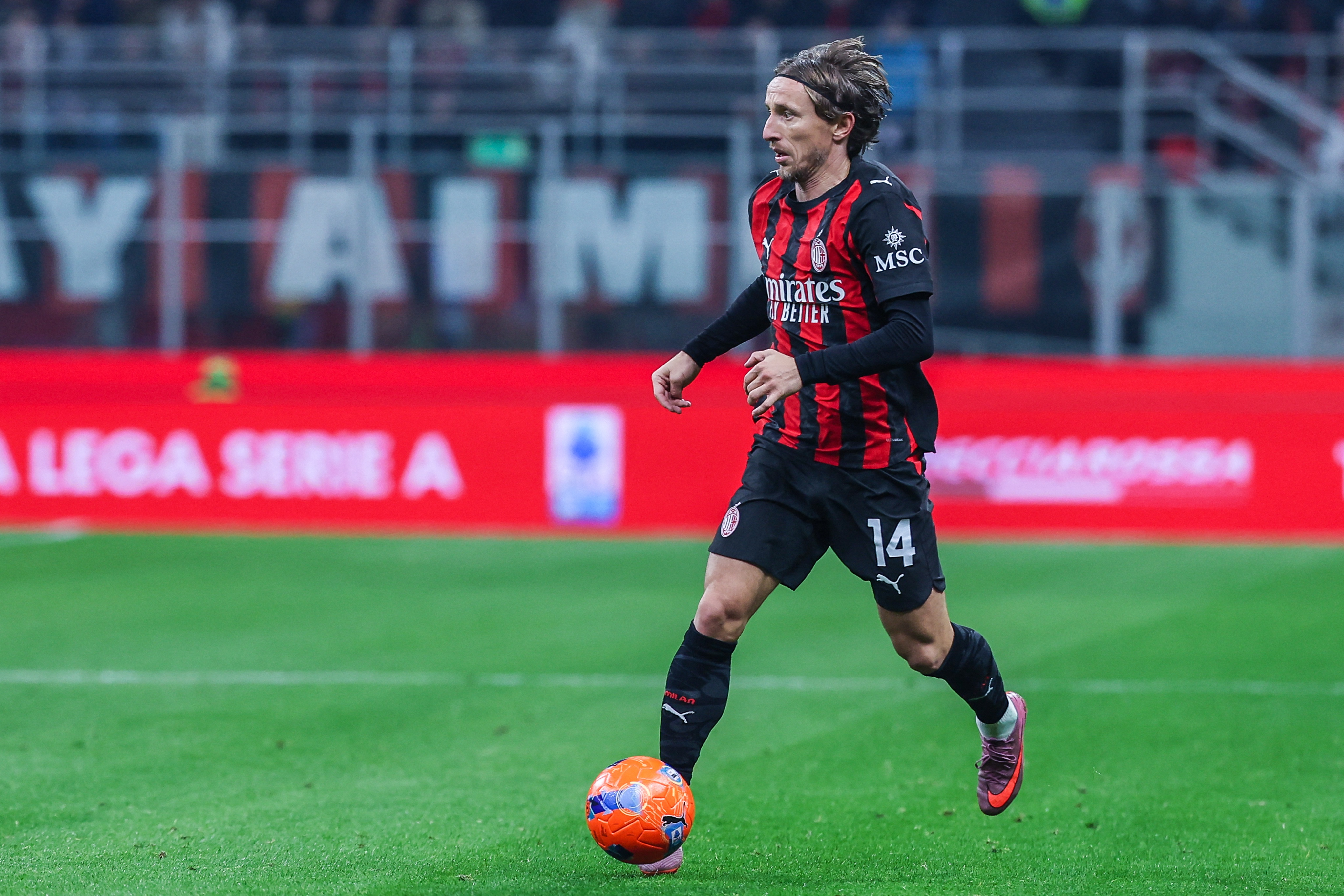 儿毛梦!魔笛：从小就是米兰球迷 我认为米兰是意大利最伟大俱乐部