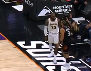 【体育简讯】火药味溢出屏幕！詹姆斯&狄龙大尺度对抗一⭐览：遍布四节+3✌️T❗！(图7)