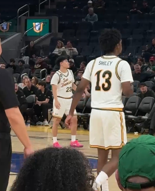 [体育深读]小吧探班：王俊杰受困犯规5中2拿5分2板 赵⬇️维⭐伦最后才出场得到1分(图2)