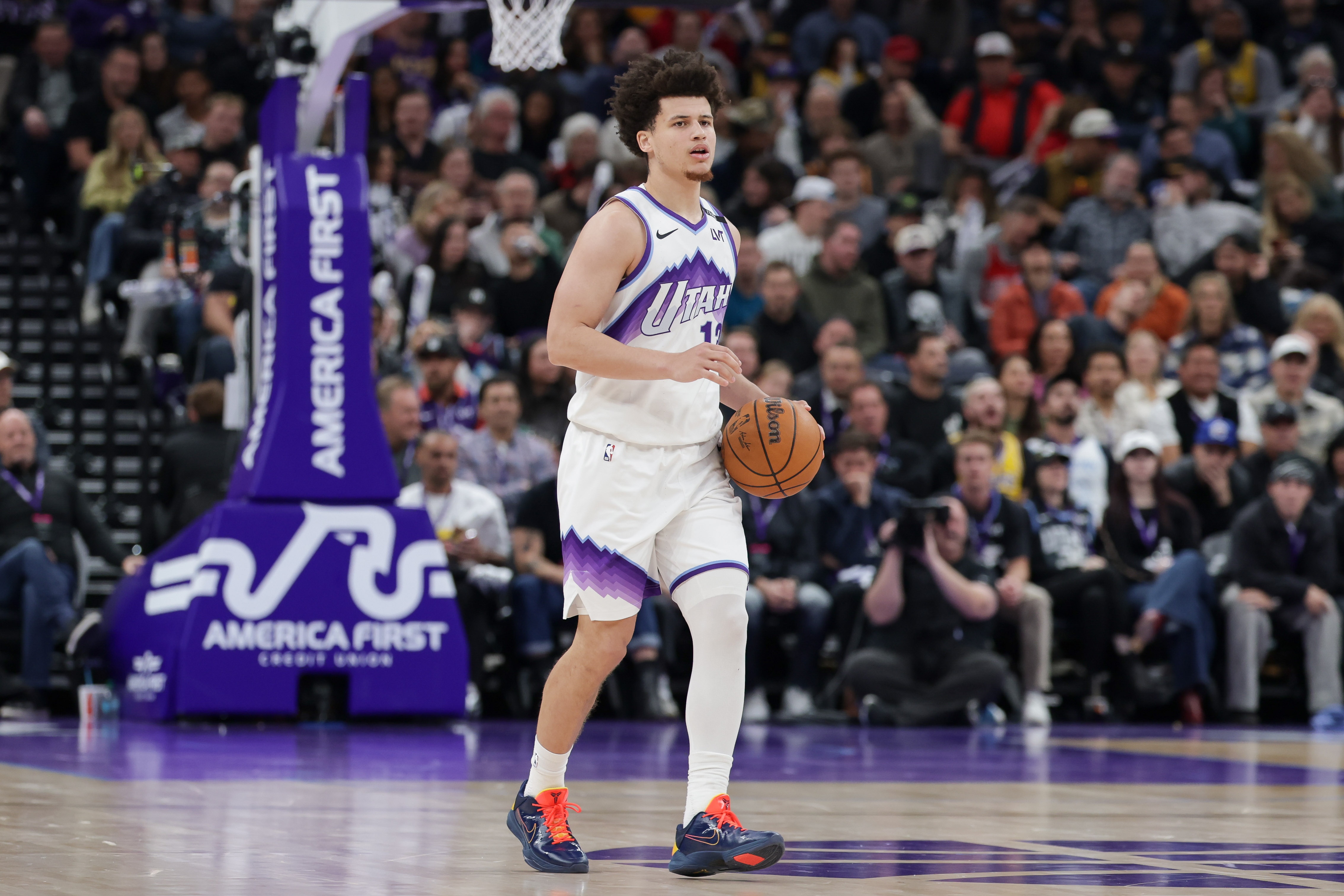 【球迷报道】没投丢一球！18号秀克莱顿6中6得17分5助 正