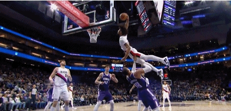 [球迷看点]状态不错！谢顿·夏普19中10得到23分4板3助2断 死亡飞扣威少(图2)