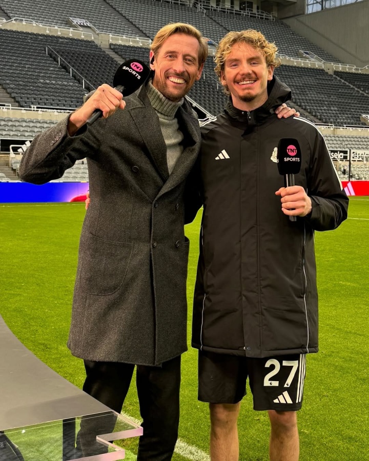 1米98沃尔特马德与2米01克劳奇见面！克劳奇调侃：我儿子表现出色