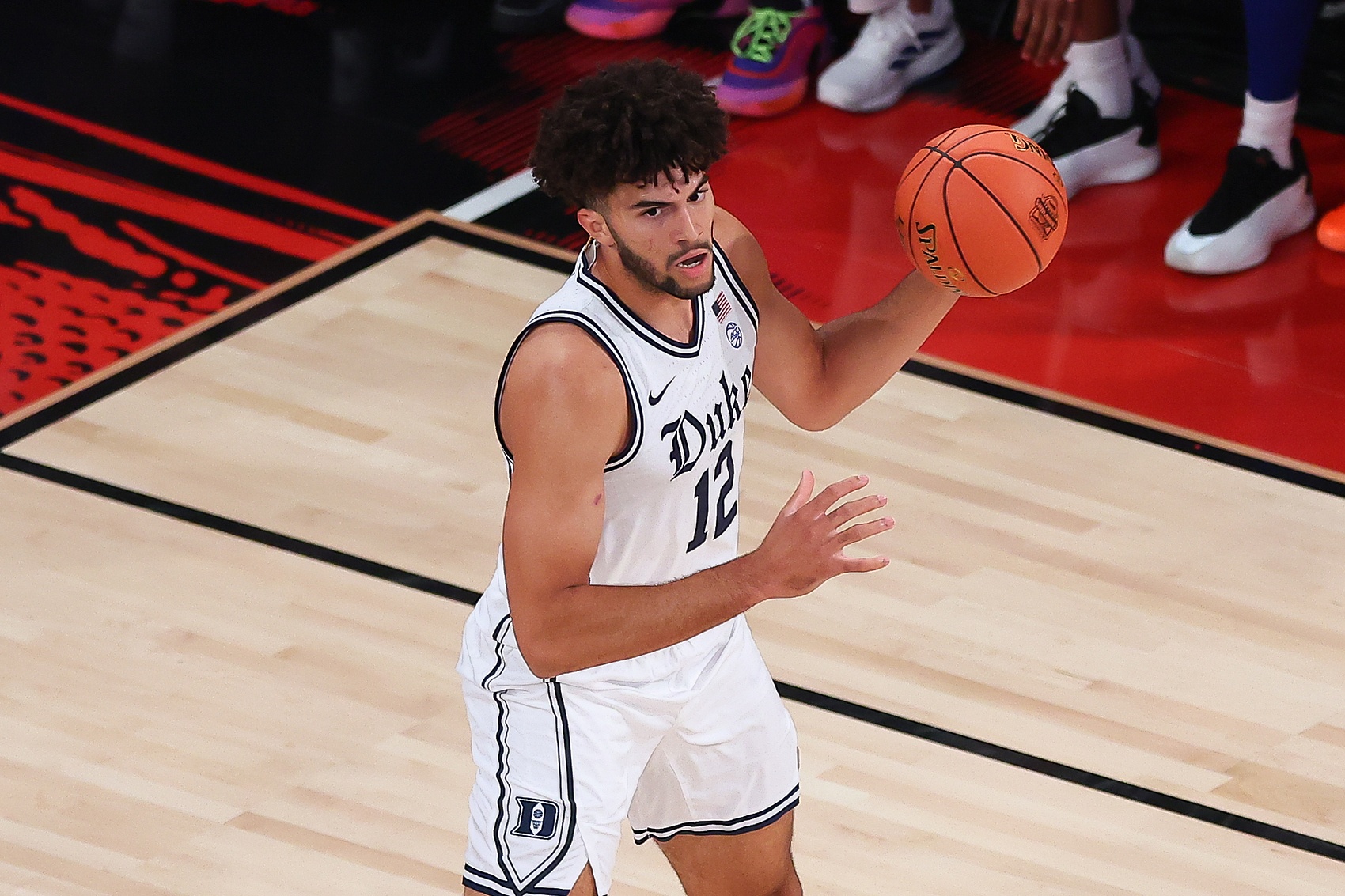 [值得一看]杜克11连胜被终结！布泽尔儿子空砍23+8+7 