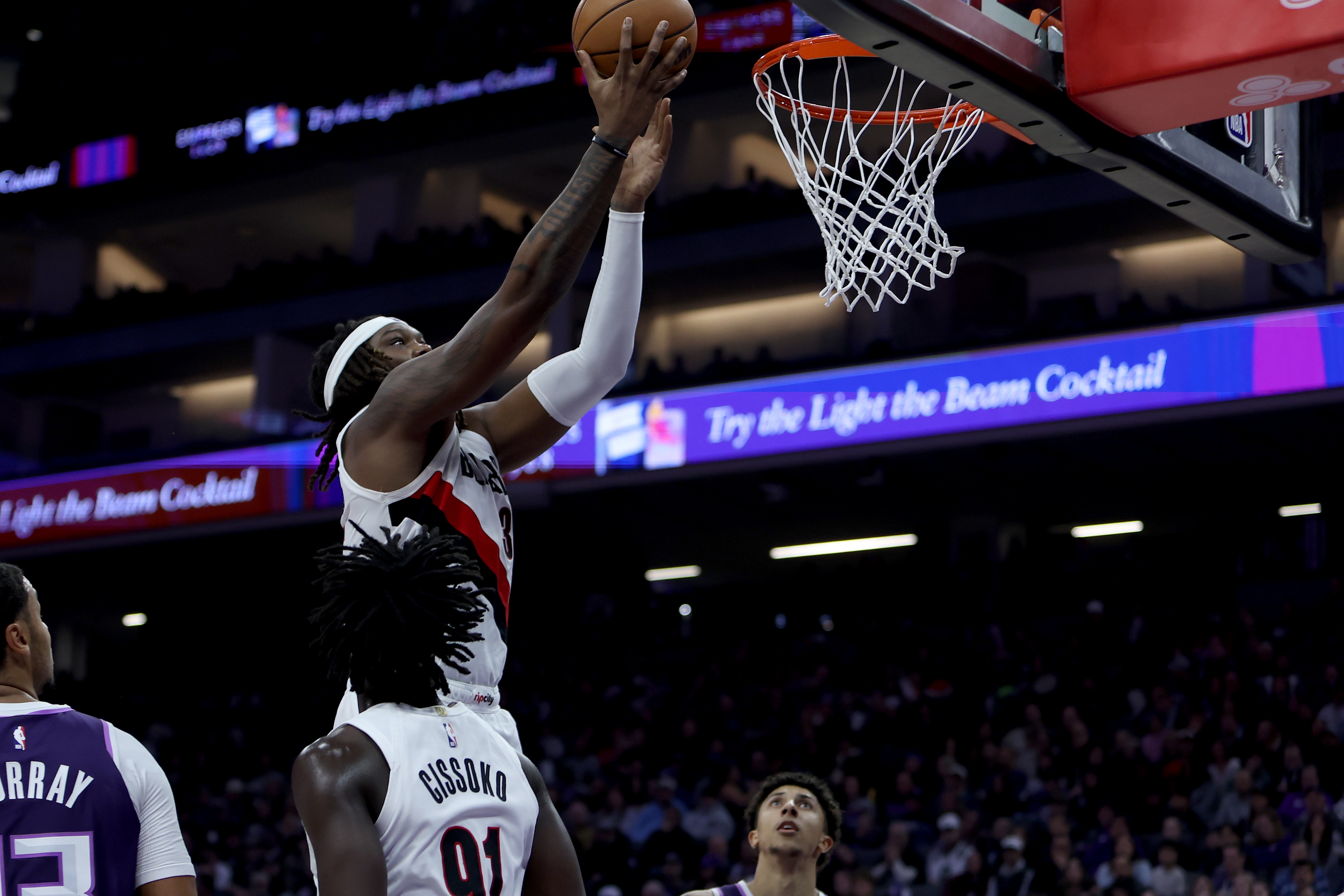 拓媒：羅威的彈速比很多年輕人不差 但是一上場(chǎng)就怕他受傷