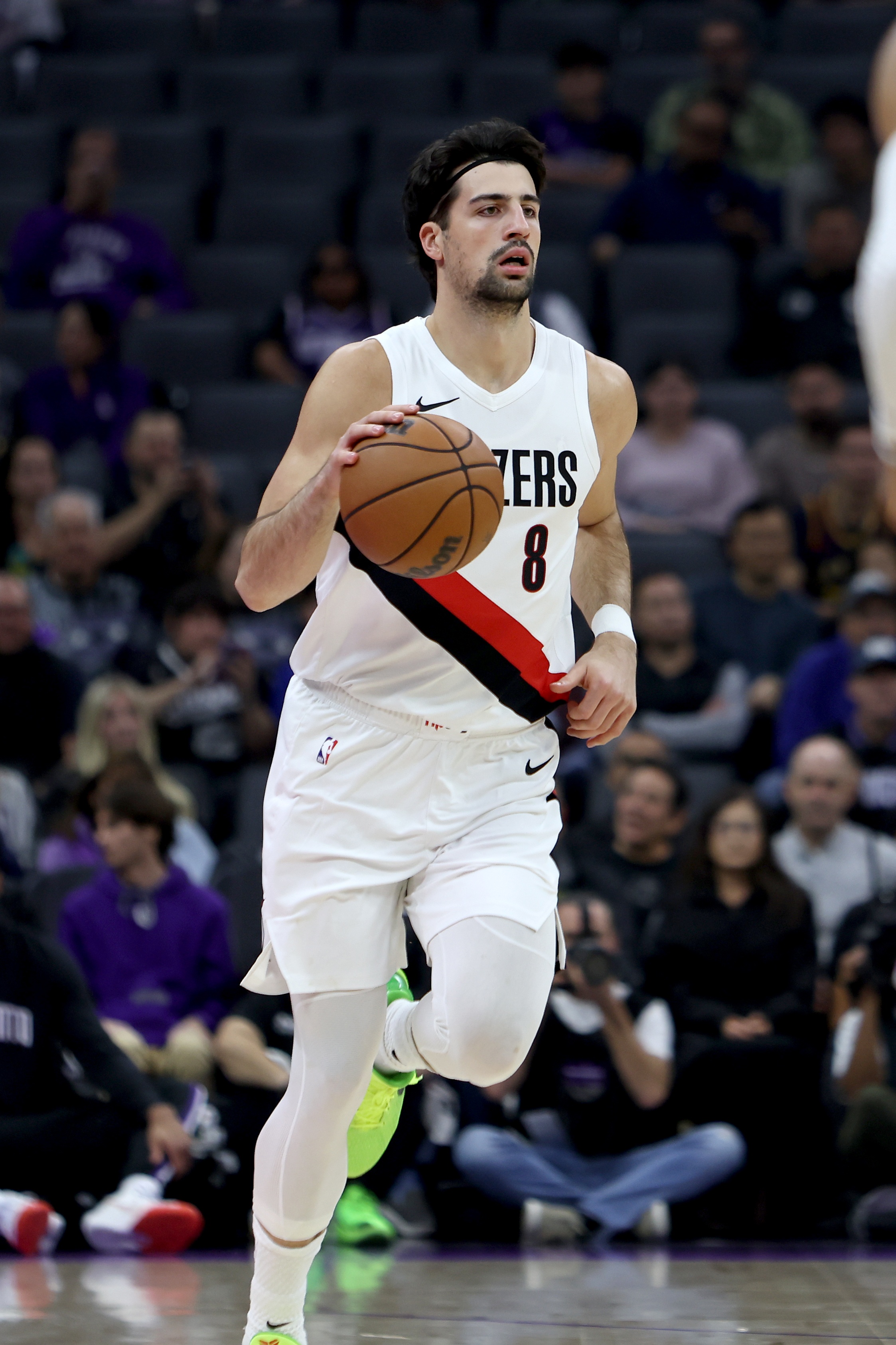 【推荐】阿夫迪亚：感谢大家给我全明星投票 但进不进我也掌控不