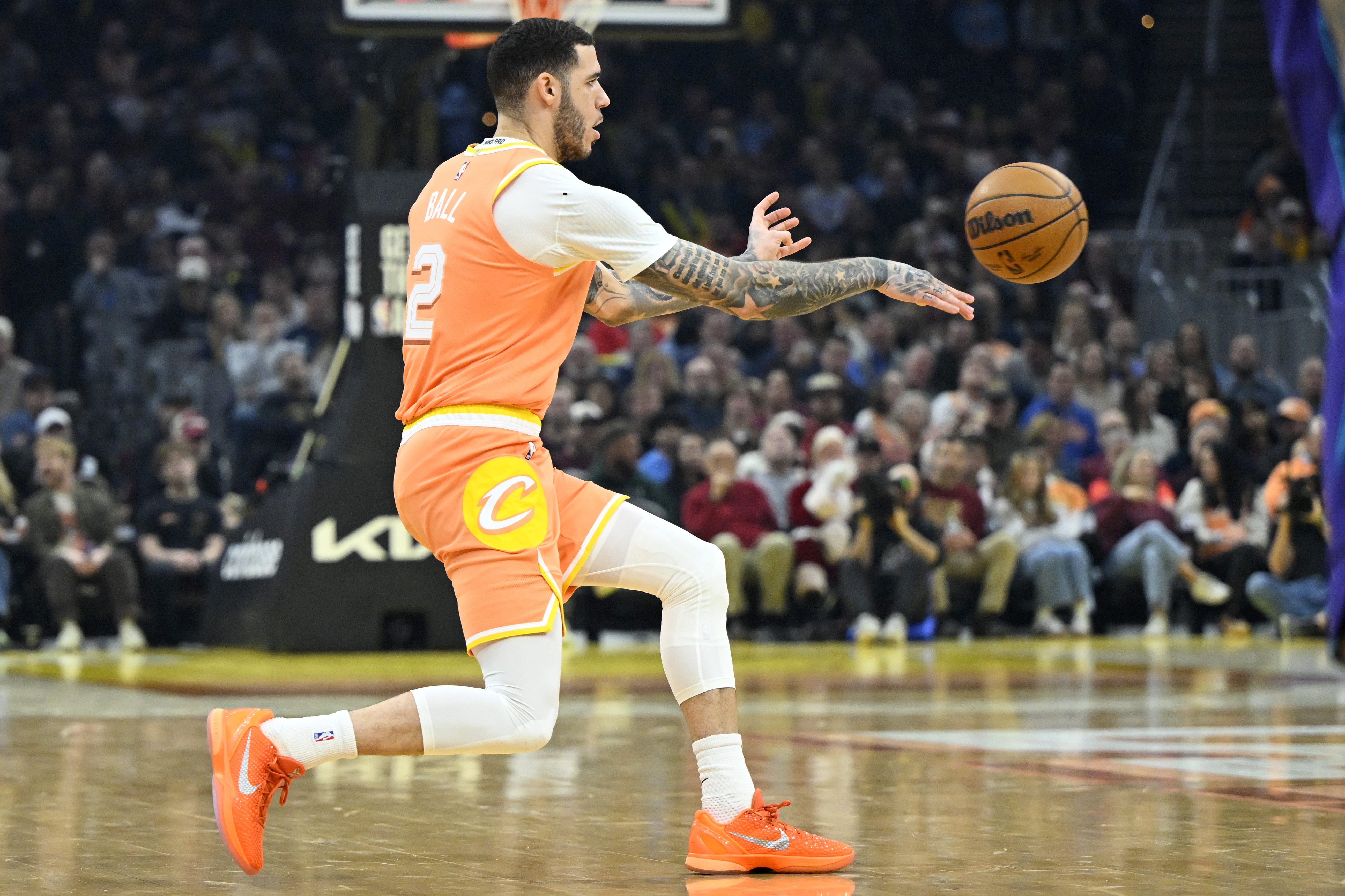 【申京】保罗&戈登重回休城？签下拉塞尔？盘点火箭在买断市场的六大目标(图5)