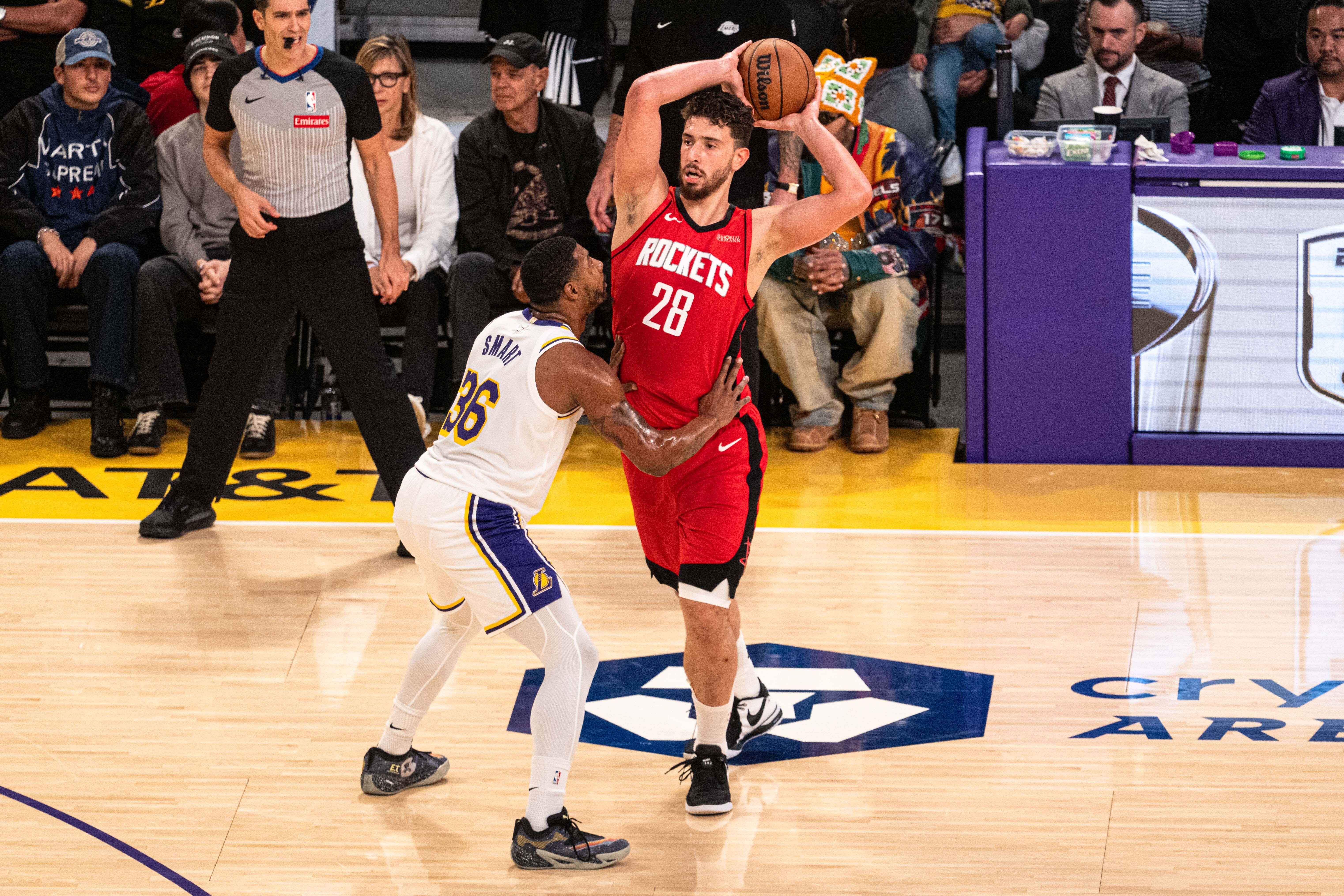【热点推荐】⚽八村出任替补效果良✨好 补强侧翼防守将进✨一步发挥其攻防两端能力(图6)