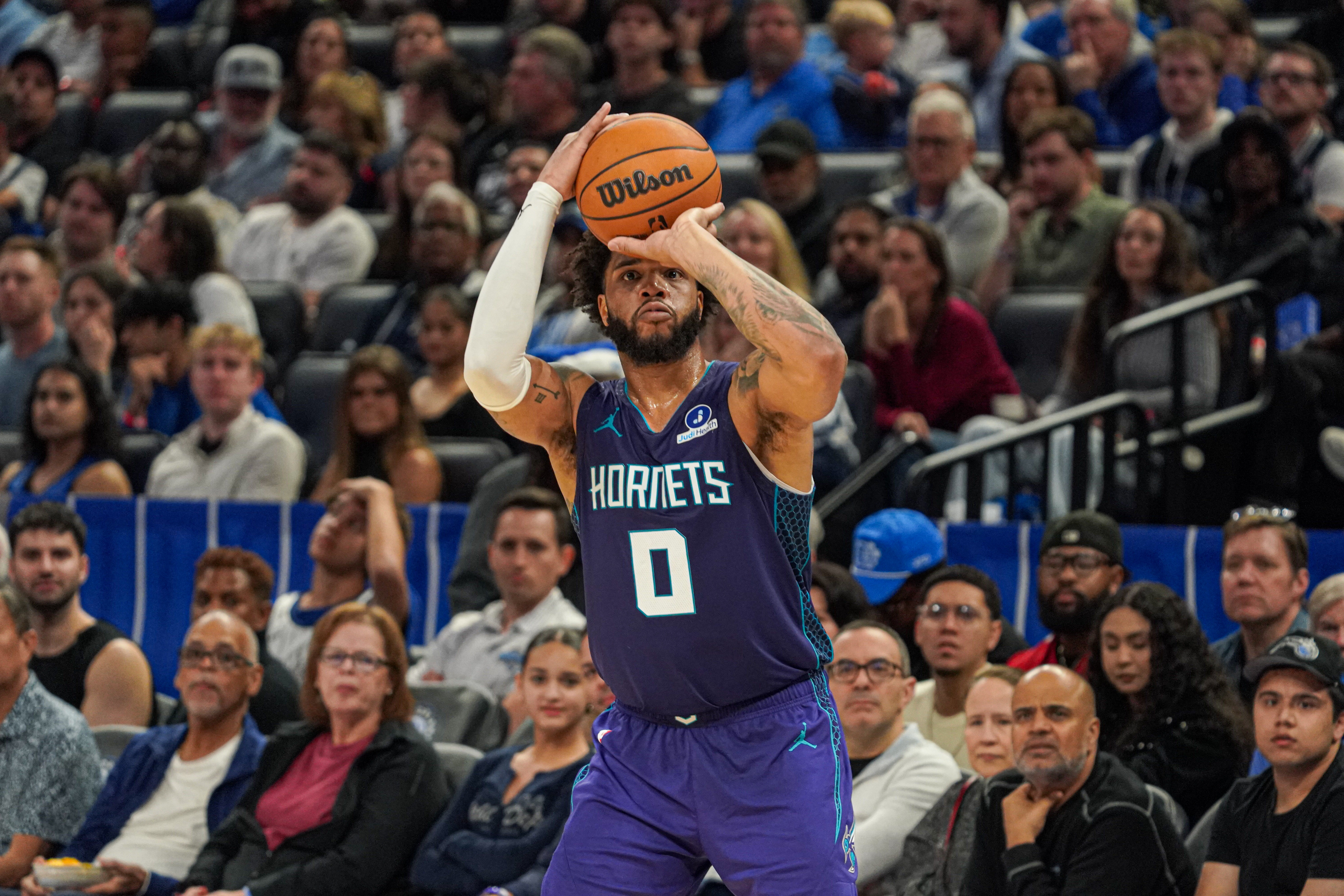 強(qiáng)！邁爾斯·布里奇斯18中11砍下26+14 正負(fù)值+19全場最高