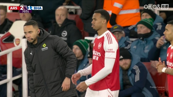 加布伤愈复出！加布、热苏斯替补登场，斯凯利、约克雷斯被换下