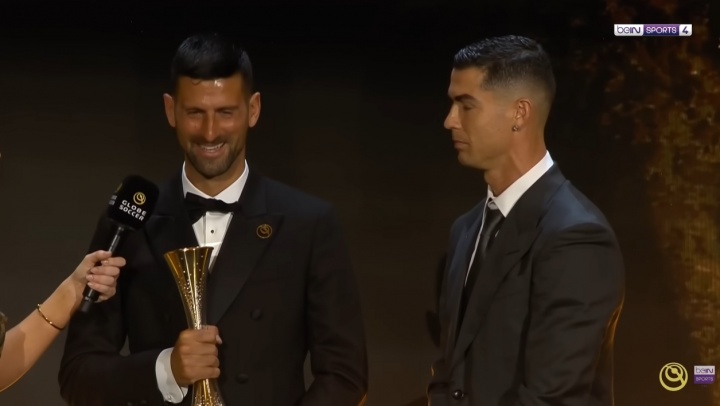 德约：我喜欢C罗说能达成1000球时的严肃表情，我相信且认同他